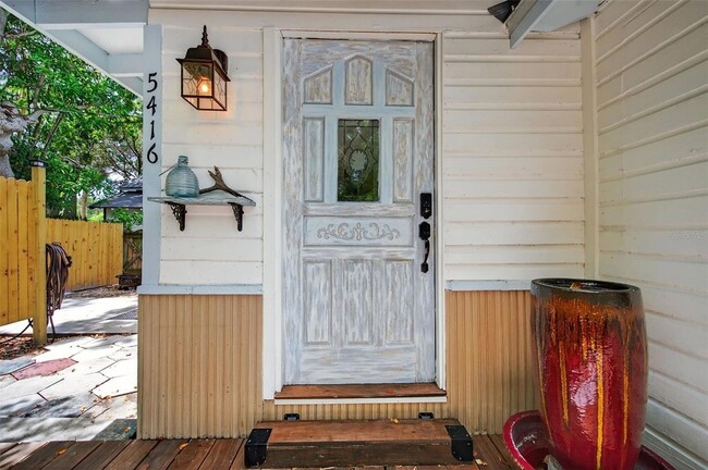 Photo - 5416 Delette Ave S House