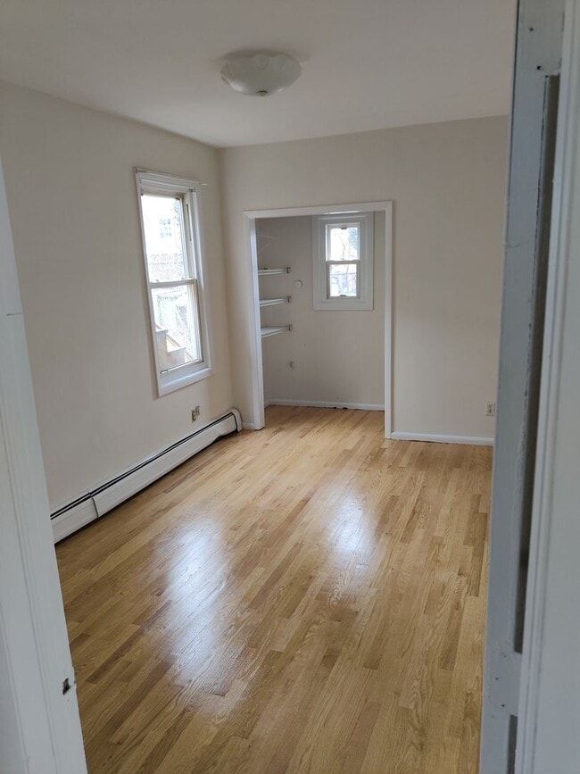 Photo - 12 Rowan St Apartment