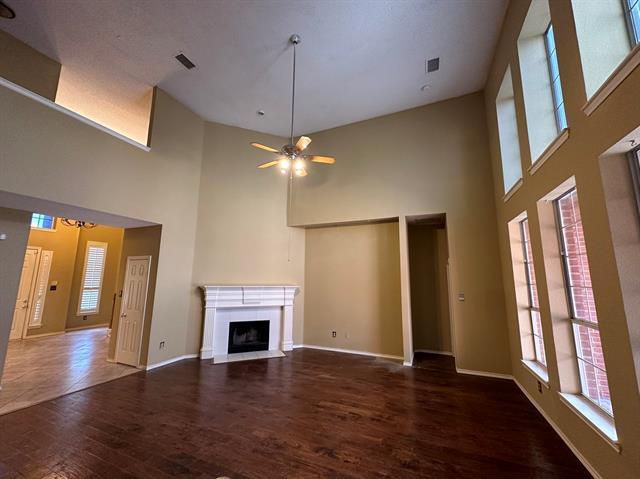 Building Photo - 1512 Indian Springs
