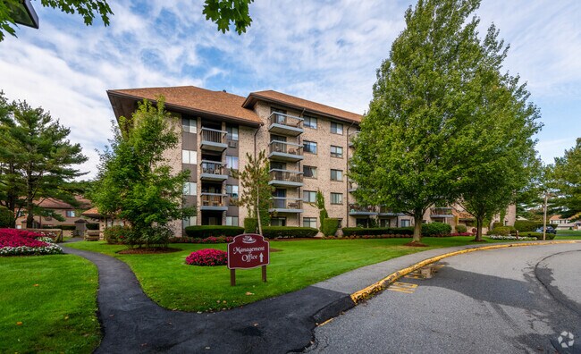 Oficina de Administración - Kings Lynne Apts