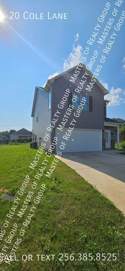 Building Photo - 4 Bedroom in Spring Creek!