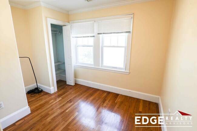 Foto del edificio - 12 Bothwell Rd