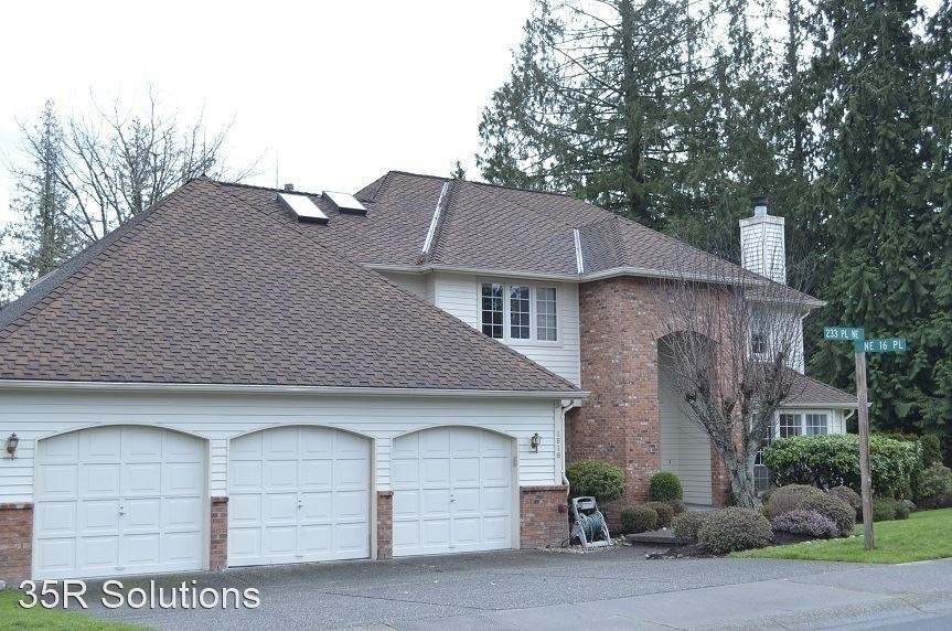 Primary Photo - 4 br, 2.5 bath House - 1618 233rd Place NE