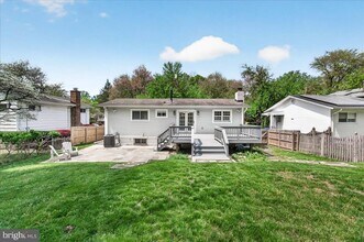 Building Photo - 11905 Hunters Ln