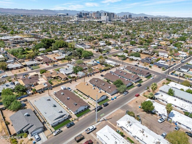 Foto del edificio - Coronado Area of Phoenix Remodeled 2 Bed 1...