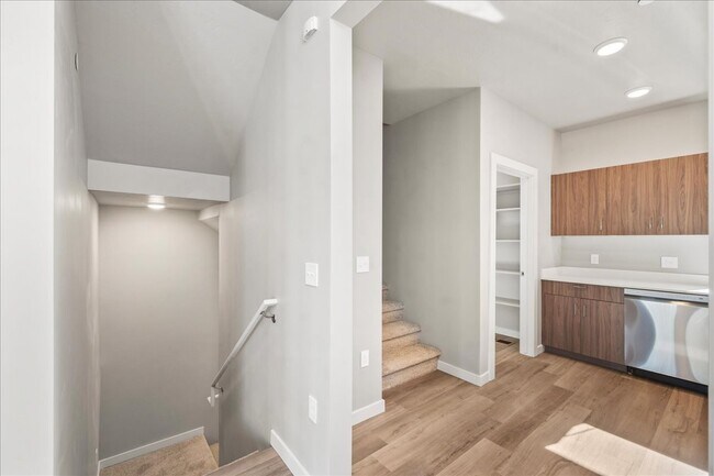 Foto del edificio - 2040 E Wilson Ln