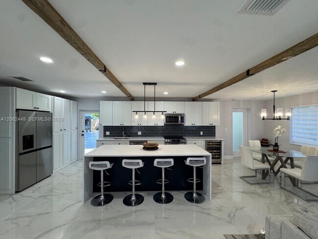 Foto del edificio - 5430 SW 99th Ave