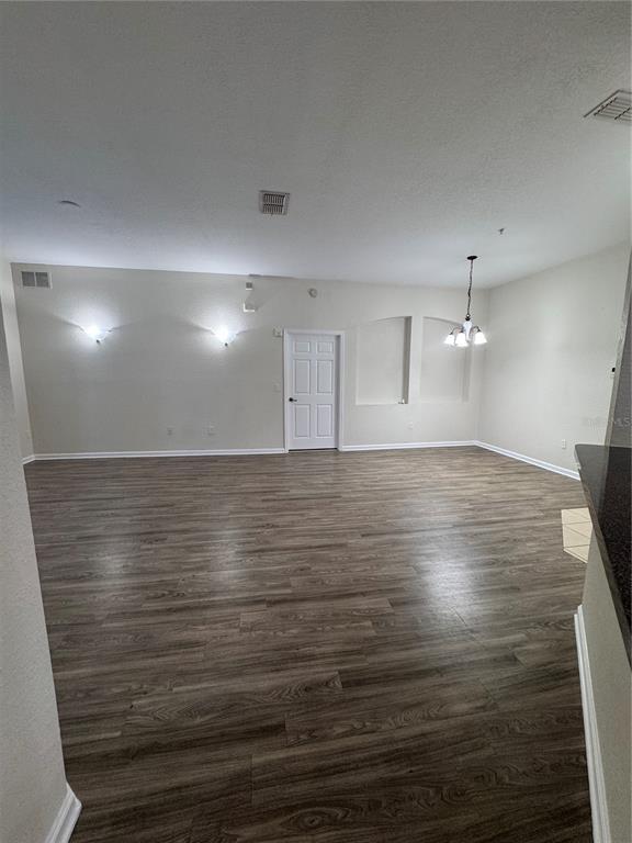 Building Photo - 3001 Greystone Loop