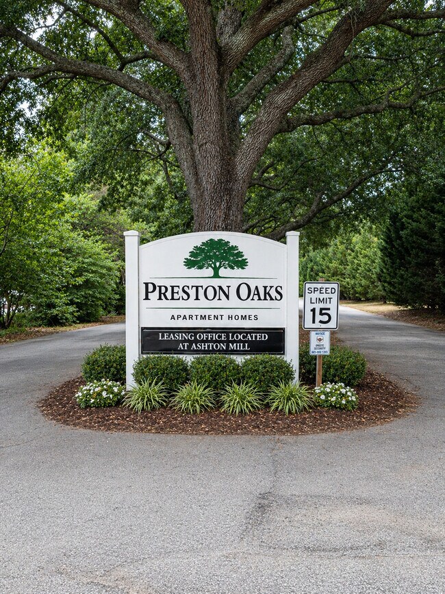 Foto del edificio - Preston Oaks