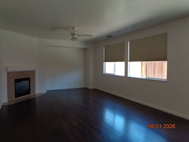 Foto del edificio - 2429 Flatley Cir