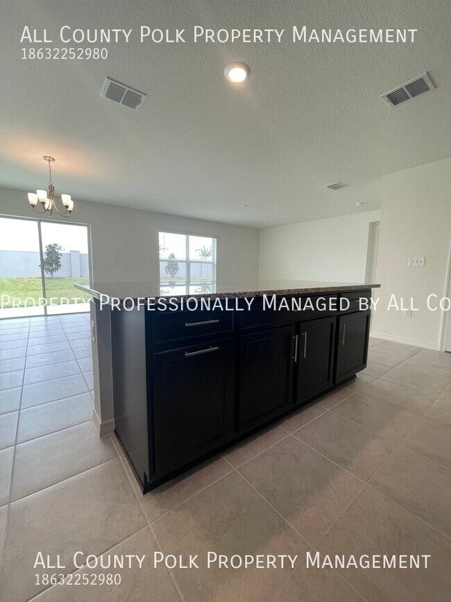 Building Photo - Fabulous New Construction! 4 Bedroom, 2 Ba...