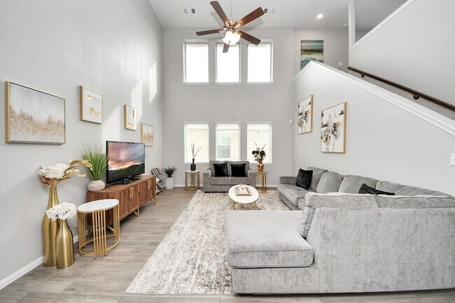Foto del edificio - 5324 CJ Walker Ln