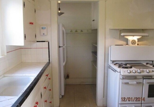 Building Photo - West University Duplex