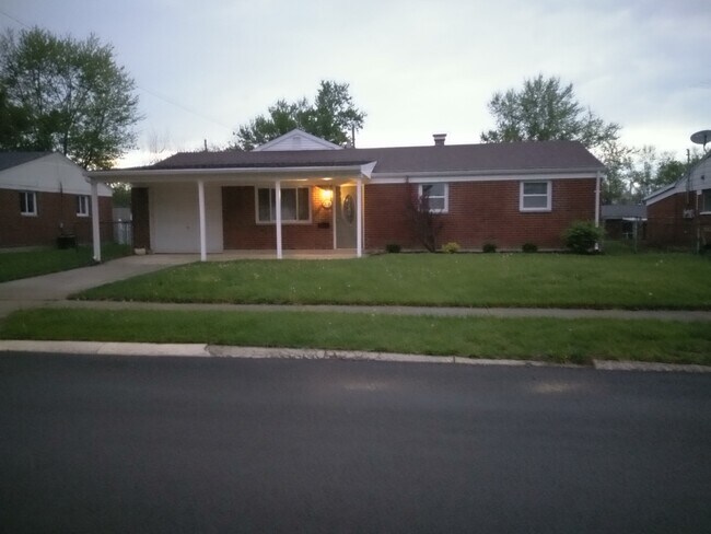 Foto del edificio - 218 Crosswell Ave