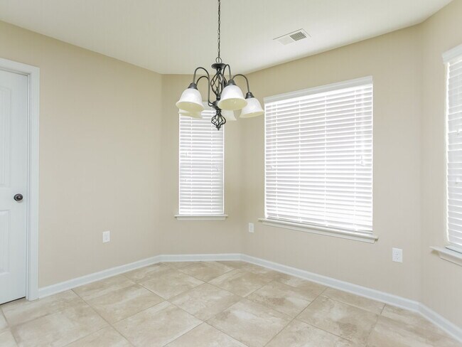 Building Photo - 10829 Paul Coleman Dr