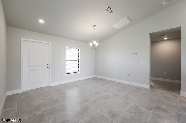 Foto del edificio - 5130 Butte St