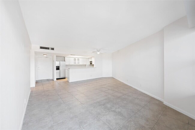 Foto del edificio - 3800 Galt Ocean Dr