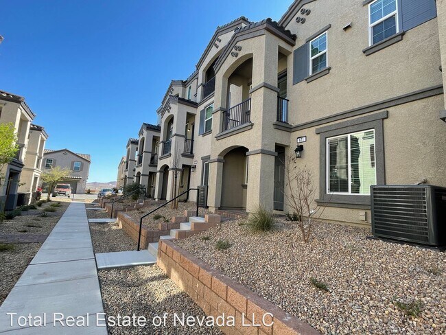 Foto del edificio - 3 br, 2 bath House - 671 Tiarella Ln