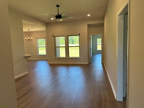 Building Photo - 26318 Cold Crk Dr