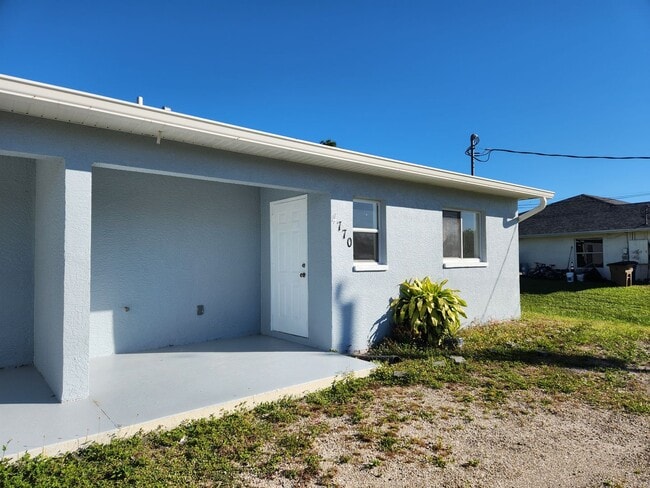 Building Photo - LO 4770-4772 Jordan Ave S