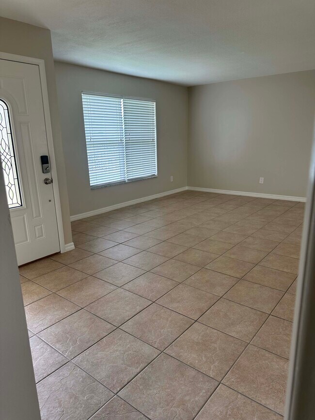 Foto del edificio - 4520 Bear Lake Ct