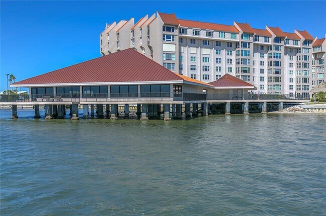 Foto del edificio - 632 Edgewater Dr