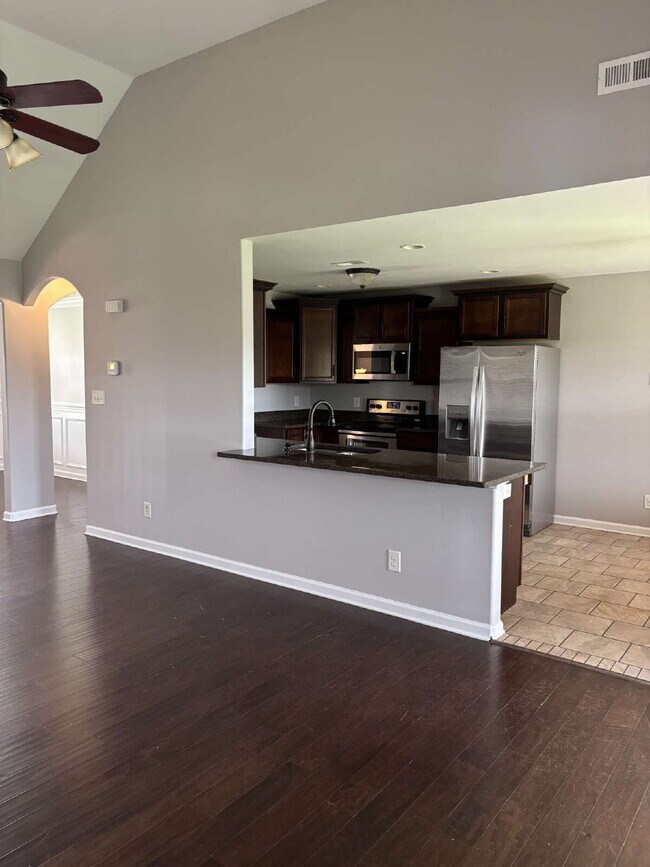 Foto del edificio - 1270 Snowball Ln