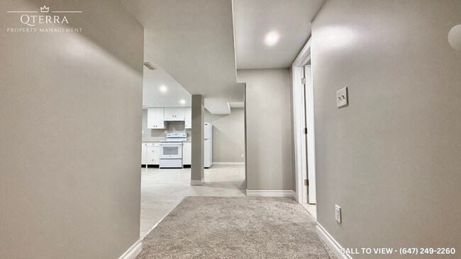 Photo du bâtiment - 360 E 25th St