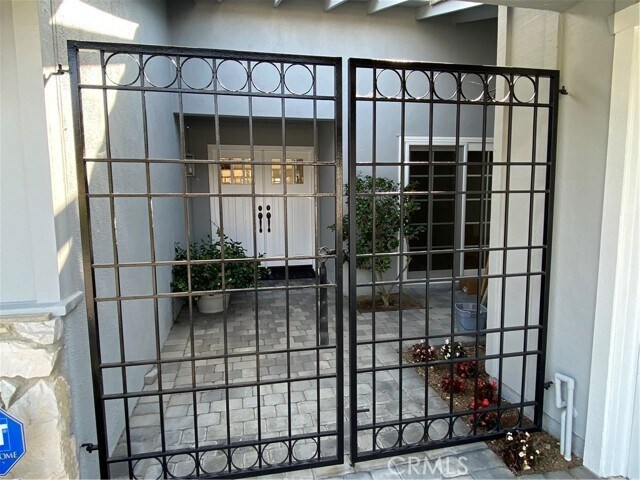 Foto del edificio - 26516 Rockhurst Ln