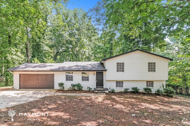 Building Photo - 203 Lucan Way