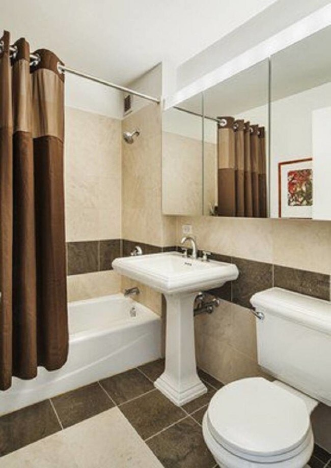 Foto del edificio - 239-241 East 86th St
