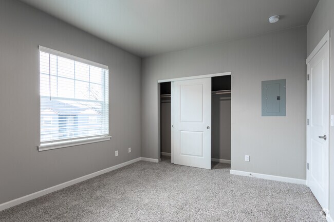 1HAB, 1BA - 728 ft² - White Oak