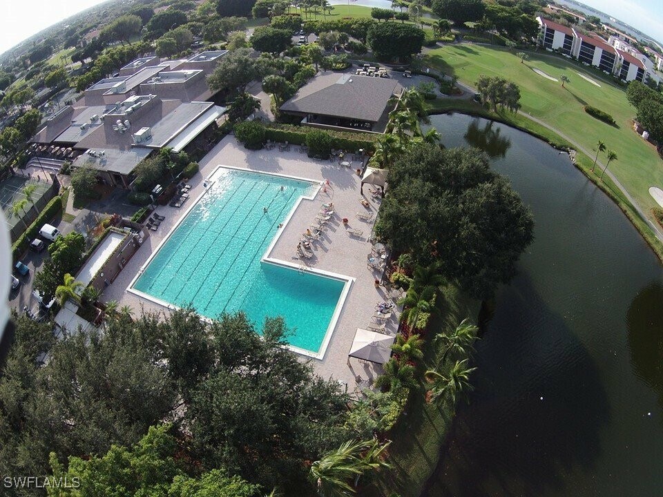 Foto principal - 9901 Sunset Cove Ln