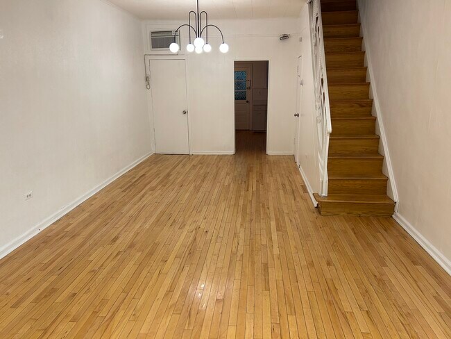 Foto del edificio - 2309 S Darien St