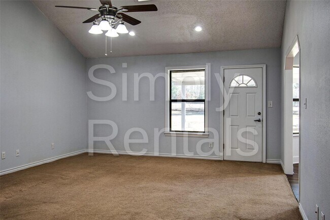 Foto del edificio - 182 County Rd 2426
