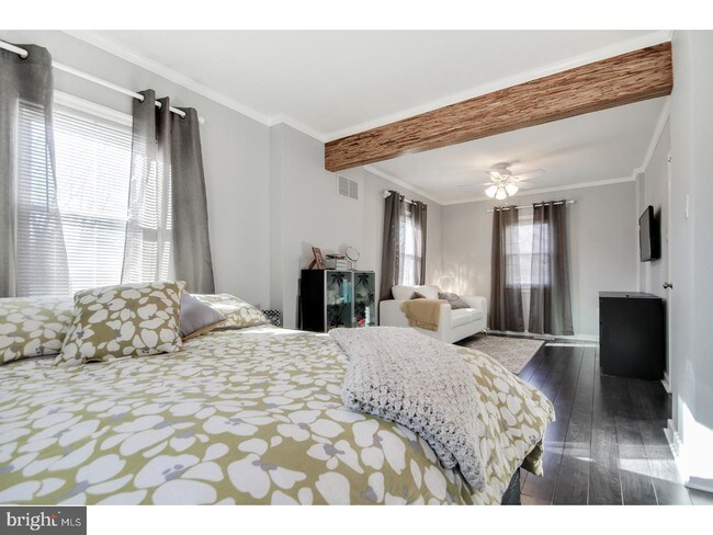Building Photo - 207 Cinnaminson Ave