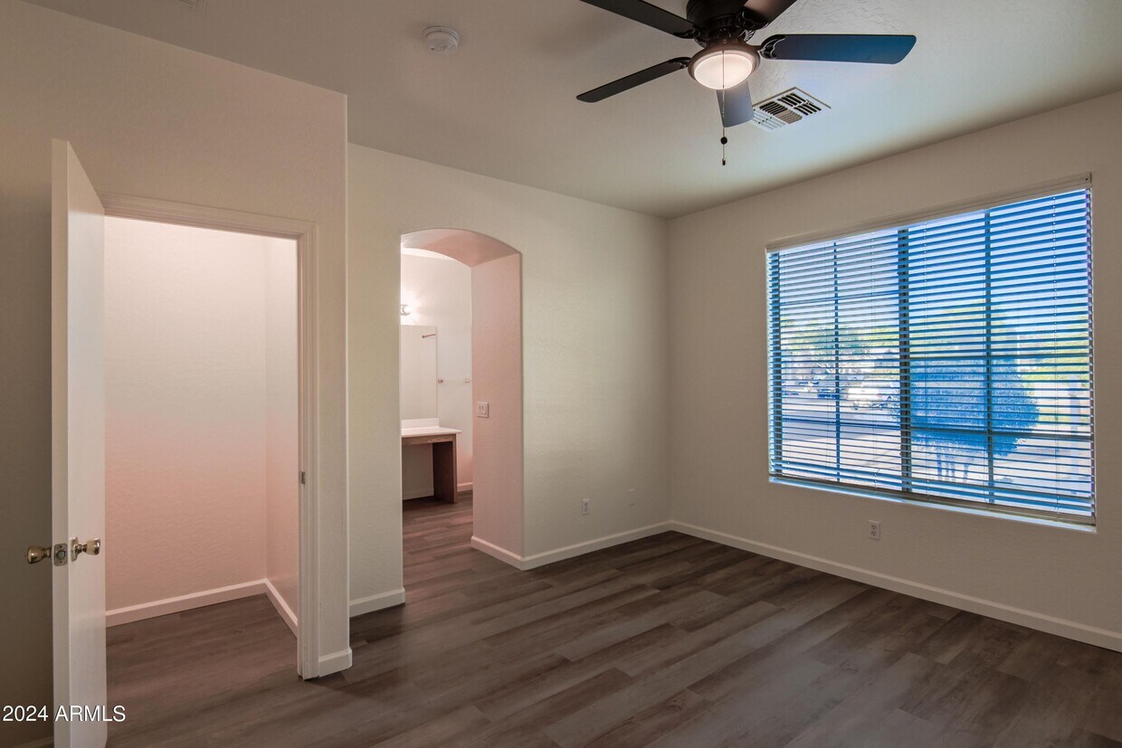 Foto del edificio - 12788 N 88th Dr