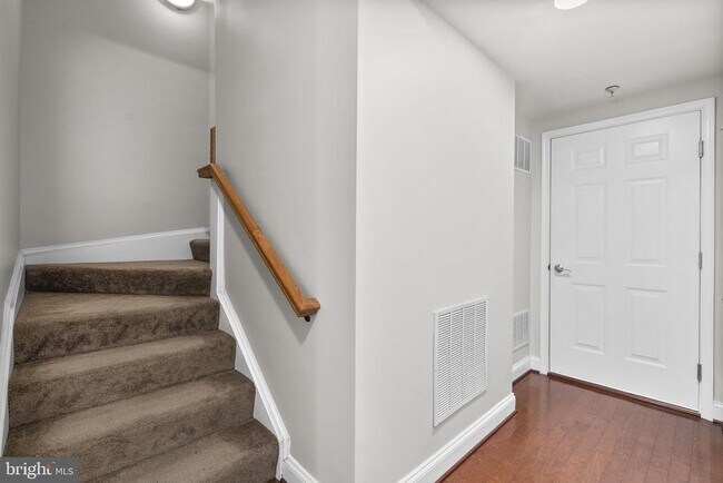 Foto del edificio - 11209 Chase St