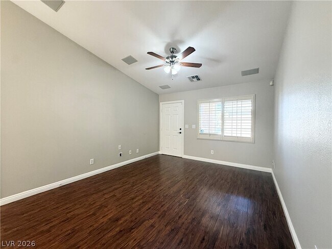 Foto del edificio - 8622 Lakota St