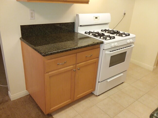 Foto del edificio - 24832 Oak St