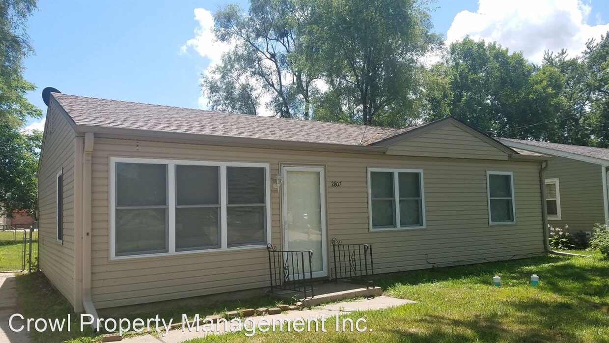 Primary Photo - 3 br, 1 bath House - 2807 Margaret Ave