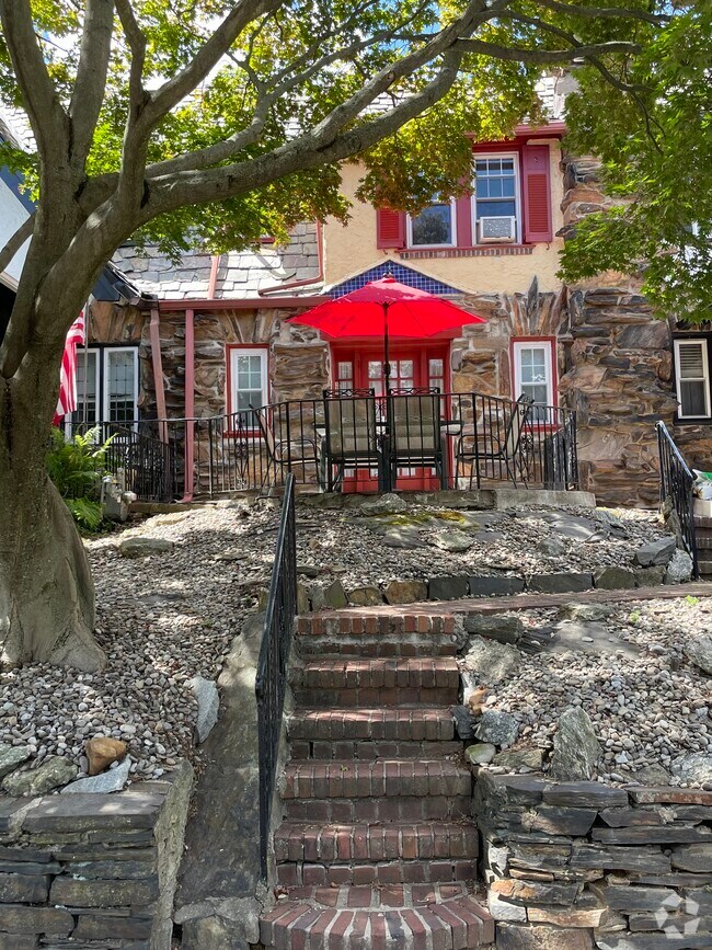 For Rent by Private Owner in Merion Station PA 1 Listings Available