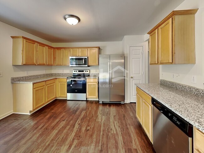 Foto del edificio - 16 Hawkesbury Rd