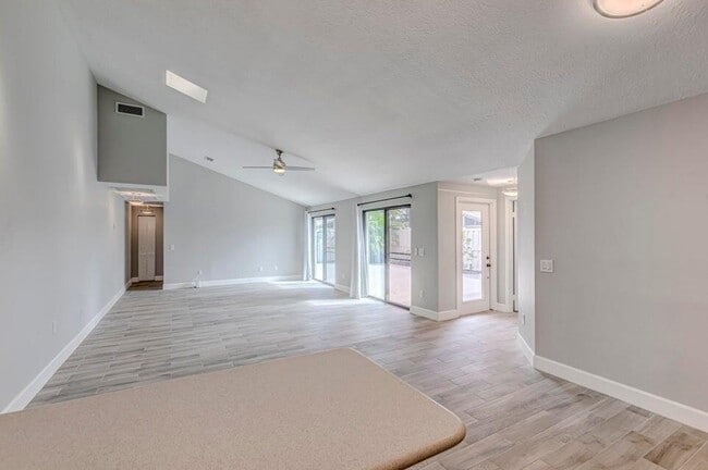 Building Photo - 5518 Golden Eagle Cir