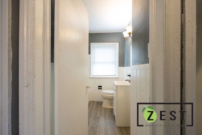 Building Photo - Beautiful 3 bedroom 1 Bath OPEN HOUSE 11/2...