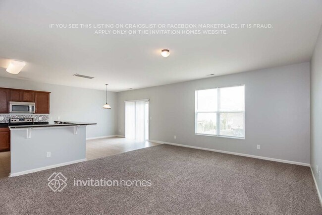 Building Photo - 7004 Dacian Ln