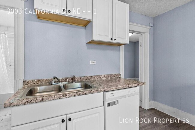 Foto del edificio - 3003 California St NE