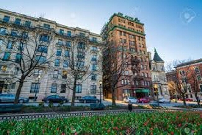 Foto del edificio - 716 Washington Pl