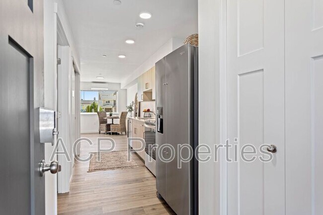 Foto del edificio - 669 E Badger Rd