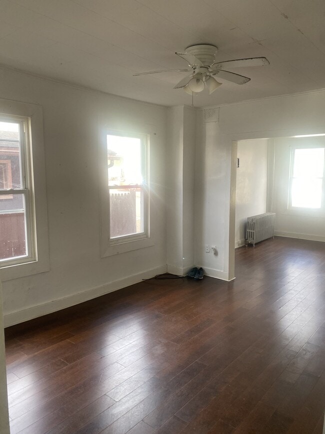 Foto del edificio - 27 Oakwood Ln